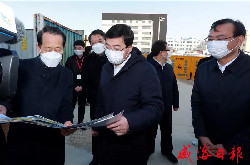 威海市委副書記、市長張海波到聯(lián)橋集團調(diào)研企業(yè)沖擊新目標工作